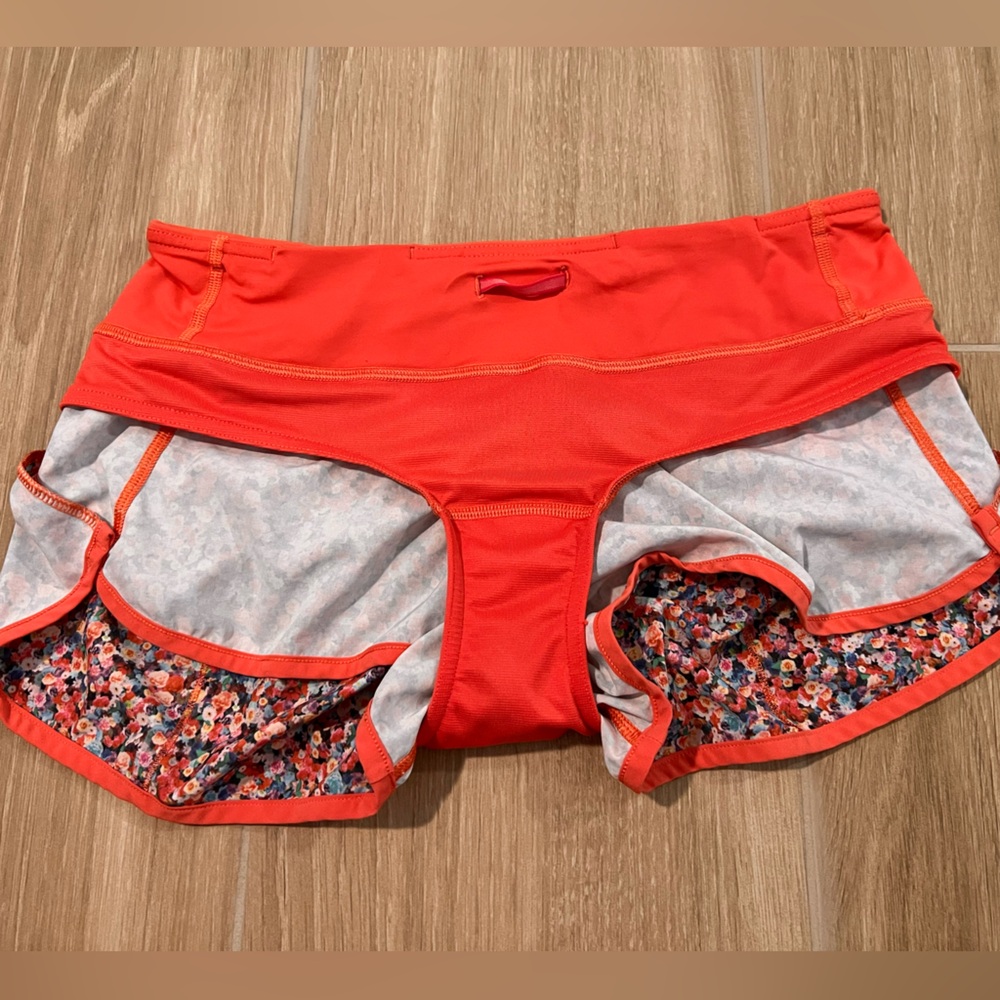 Lululemon Run: Speed Short *4 way stretch in Prism Petal Multi/ Atomic Red - Picture 2 of 7